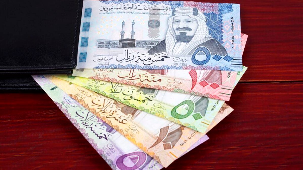 سعر الريال مقابل الجنيه والعملات العربية اليوم الثلاثاء 5-3-1448