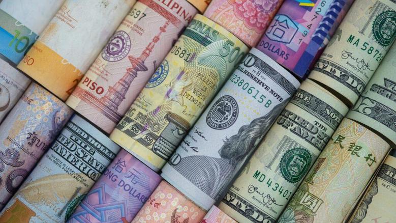 أسعار العملات في مصر اليوم الخميس
