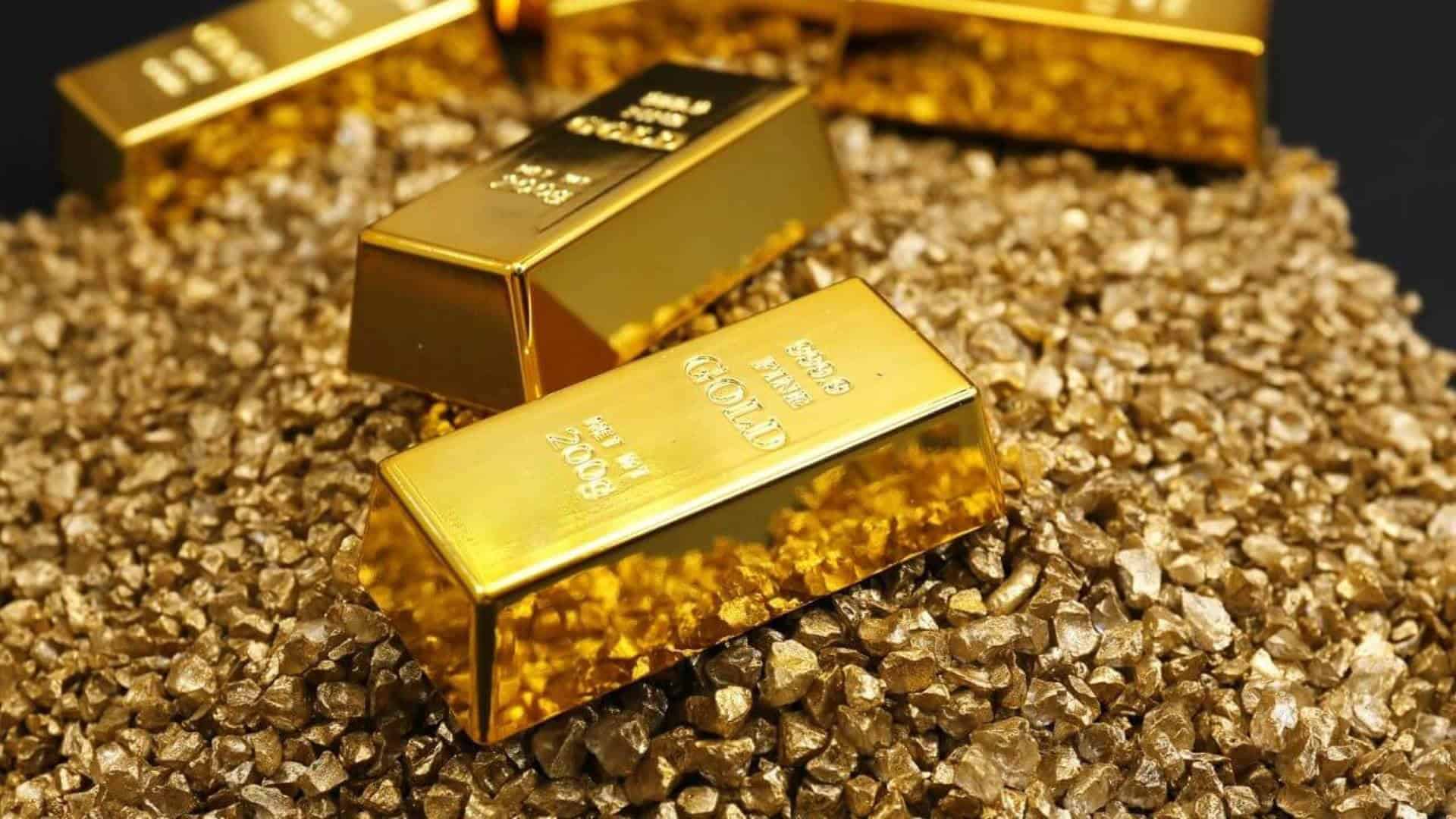 سعر الذهب اليوم الإثنين في السعودية ومصر.. كم سجل عيار 21؟