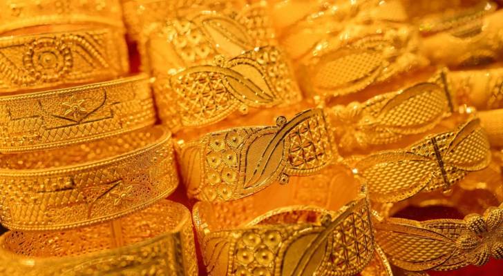 تراجع طفيف بأسعار الذهب في سوريا إثر انخفاض الأونصة عالميا