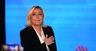 لوبان تحذر من مخاطر جسيمة قد تشل الاقتصاد الفرنسي بسبب سياسات ماكرون