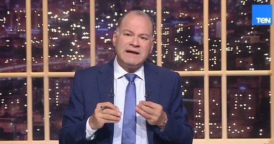 نشأت الديهى بعد اجتزاء تصريحاته بالأمس: “قلت ربنا يستر ومتكلمتش عن مصر”