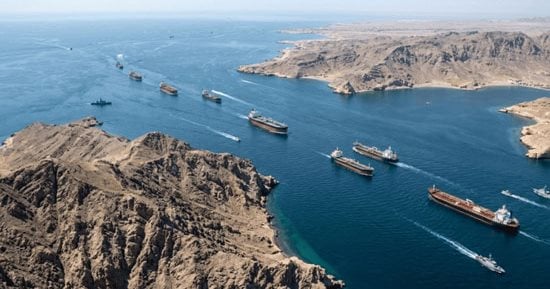 هرمز يضع أوروبا أمام صدمة طاقة جديدة.. النفط فوق 100 دولار والغاز يضاعف الضغوط على التضخم.. ووقود الطائرات يواجه عجزا بـ510 آلاف برميل يوميا.. والمركزى الأوروبى أمام معادلة صعبة بين كبح الأسعار وحماية الاقتصاد